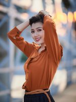 这一秒过火电视剧配角扮演者，阳光开朗的旧友形象，带来职业机会与情感扰动